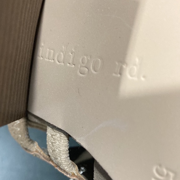 NWOT SEXY INDIGO RD Cutout BOOT SHOES Sz 5M; Tan Suede; Open Toe; Zipper entry - Picture 8 of 8